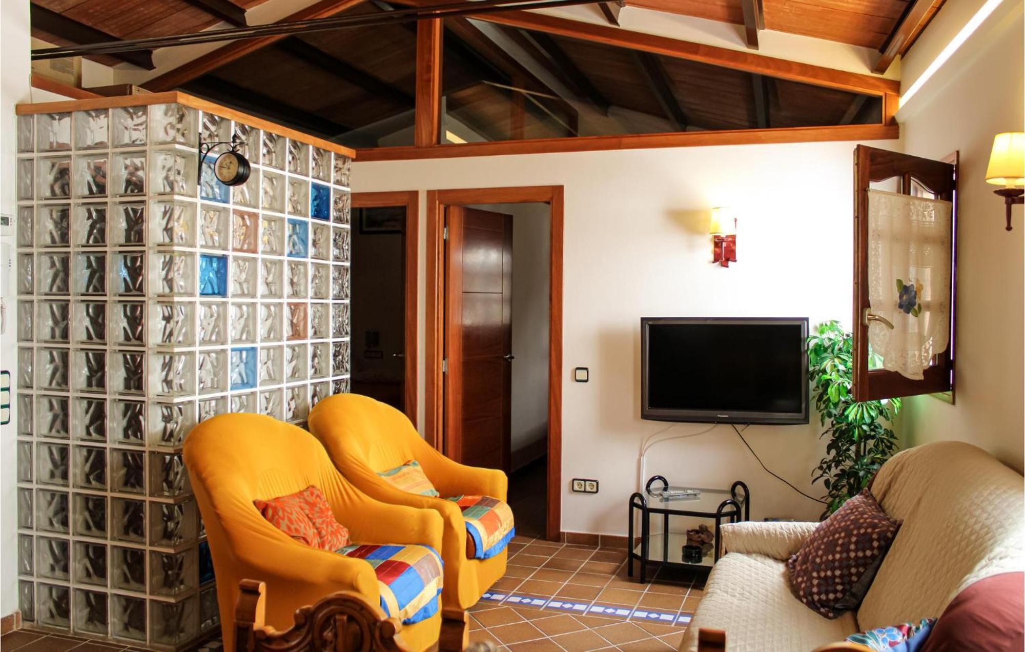 Amazing Apartment In Tossa De Mar With Wifi Exteriör bild