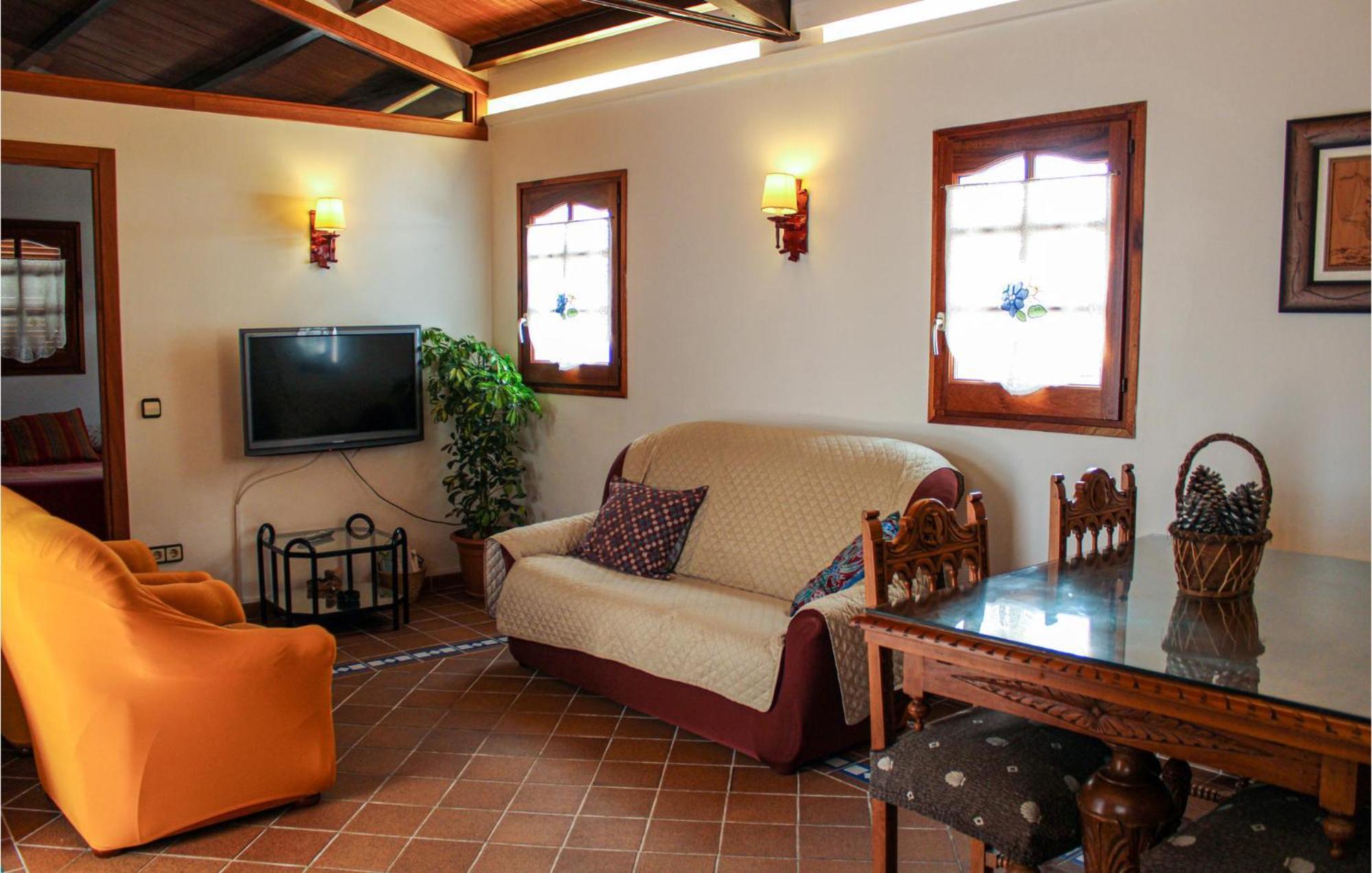 Amazing Apartment In Tossa De Mar With Wifi Exteriör bild